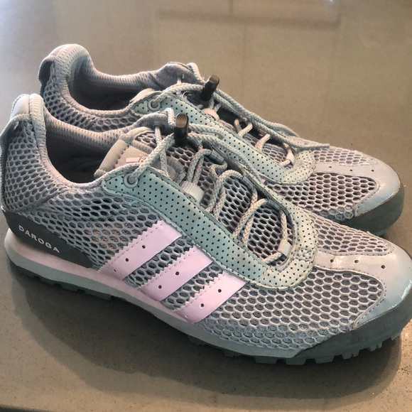 adidas daroga trail